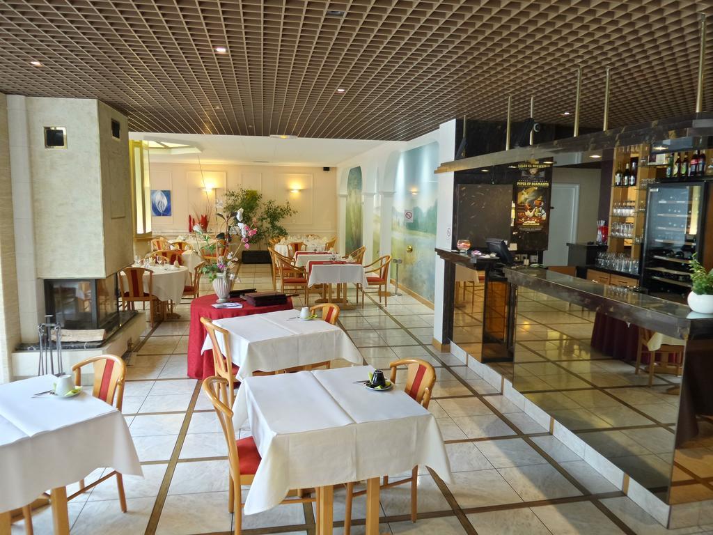 Jura Hotel Restaurant Le Panoramic Saint-Claude Exteriér fotografie
