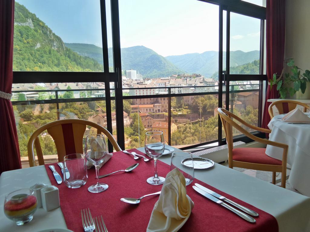 Jura Hotel Restaurant Le Panoramic Saint-Claude Exteriér fotografie