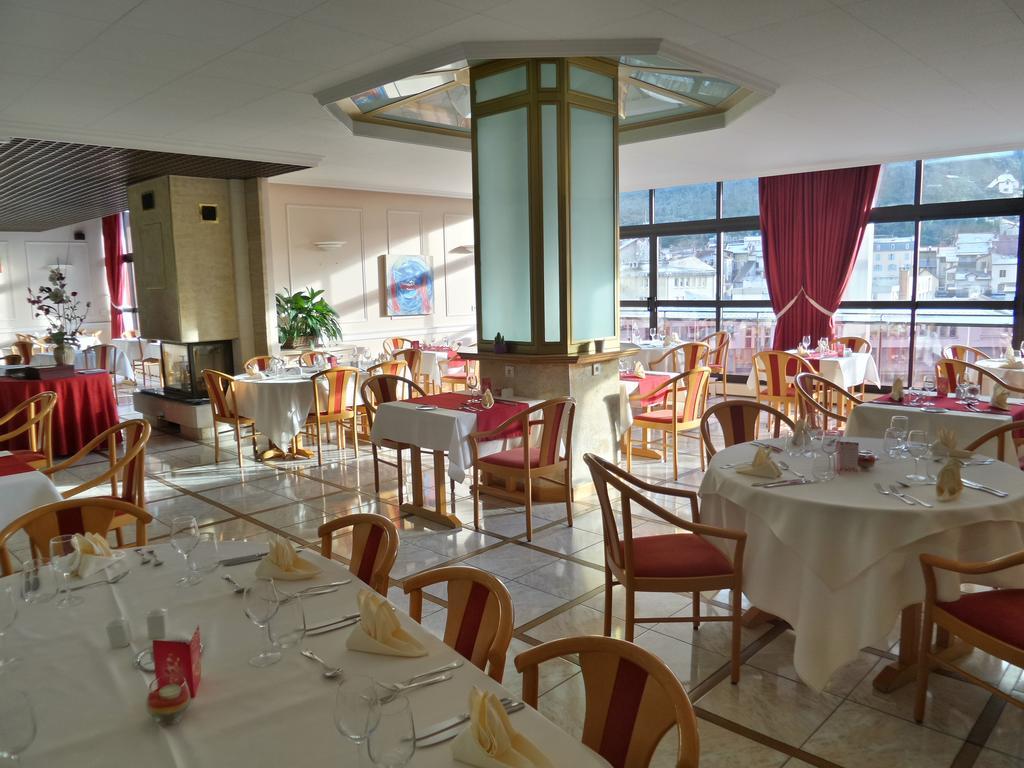 Jura Hotel Restaurant Le Panoramic Saint-Claude Exteriér fotografie
